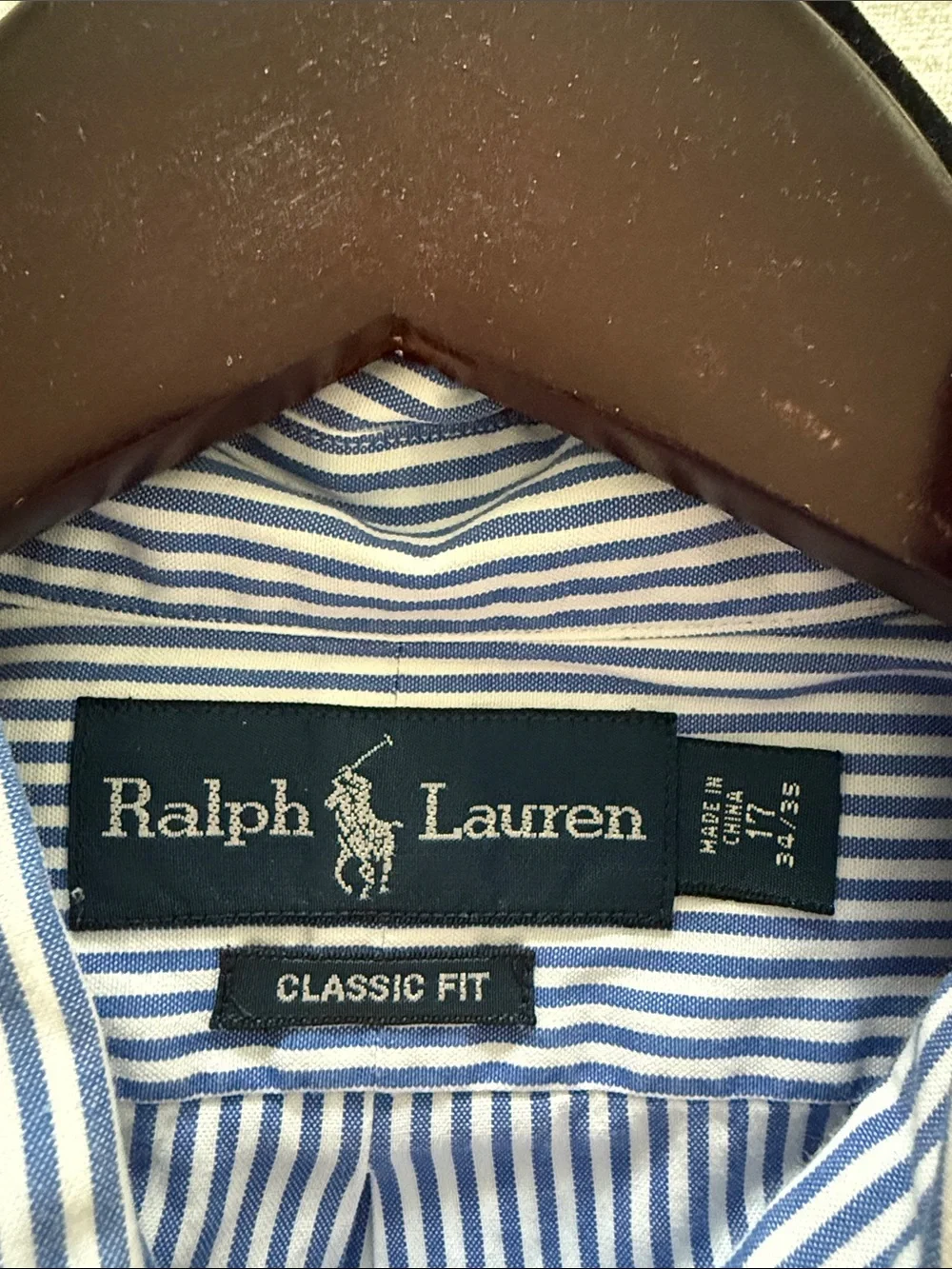 Polo by Ralph Lauren Blue & White Striped Button-Down Shirt 17. 34/35